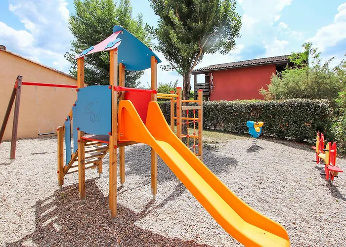 In With Swimming Pool *